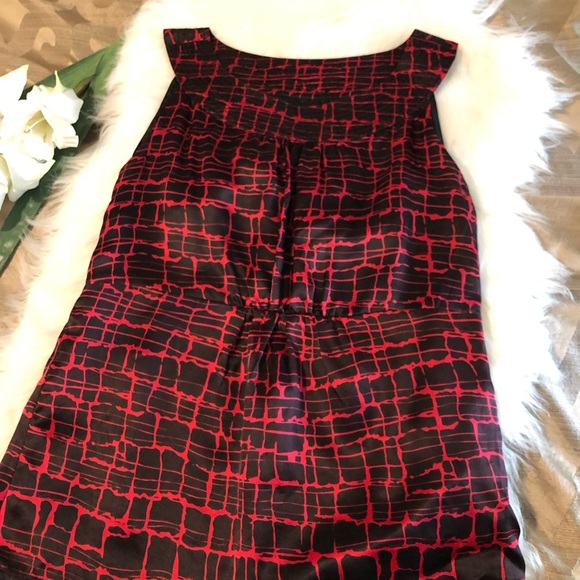 Warren by WD.NY Tops - ❤️5/$25 Warren by WD - Satin Shell